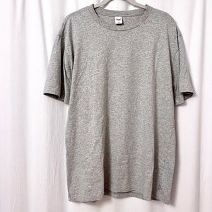 2/$20 BNWT WOMEN ARITZIA TNA ALPHA T SHIRT M